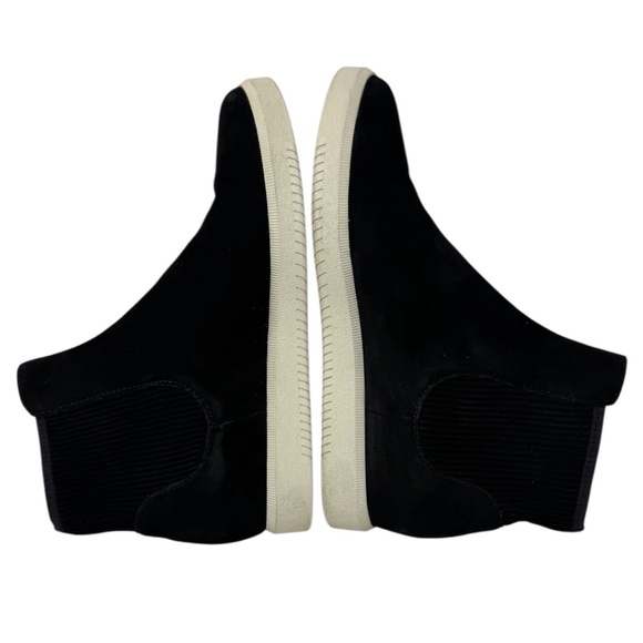 Vince Black Ribbed Ilona Round Toe Wedge Leather Sneakers - Picture 8 of 12